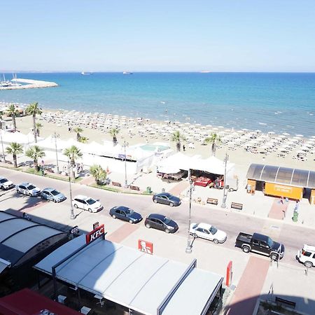 Lazuli Sea View Beachfront Ap 21 ラルナカ エクステリア 写真